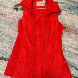 Athleta Bright Red Quilted Active Vest